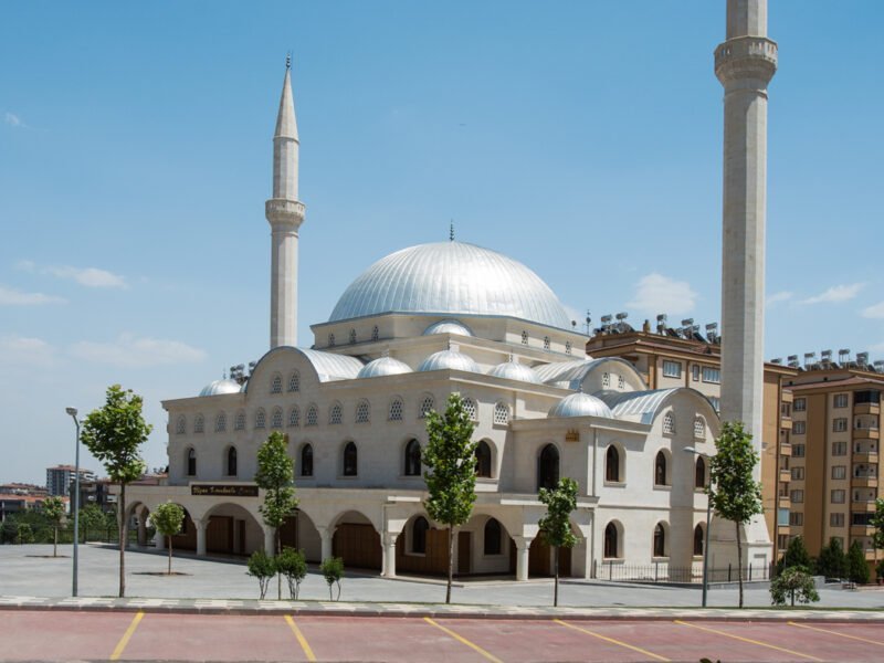 ulgan-konukoglu-camii